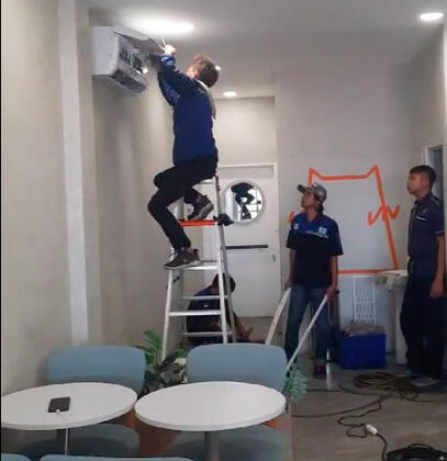 Kerjasama Kontrak Service AC