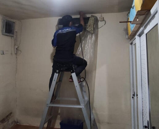 Service AC Rumahan